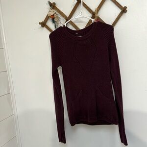 Lululemon purple sweater with pockets